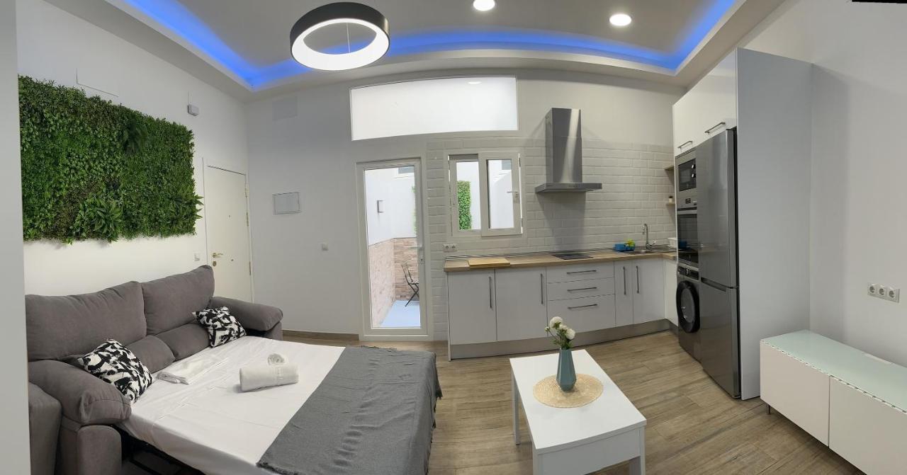 Sky Garden Malaga Centro Apartment Екстериор снимка